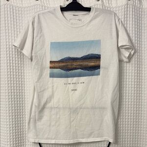 Ezekiel White Short Sleeve Tees Contemporary Style Size M